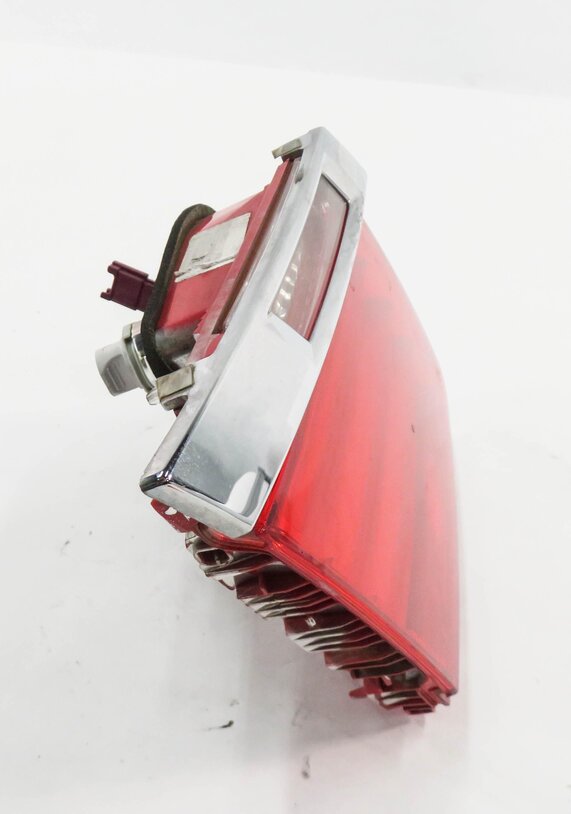 Thumbnail 5: 2009-2012 BMW 740i 750i 760i B7 (F01) LEFT DRIVER TRUNK TAILLIGHT LIGHT LAMP