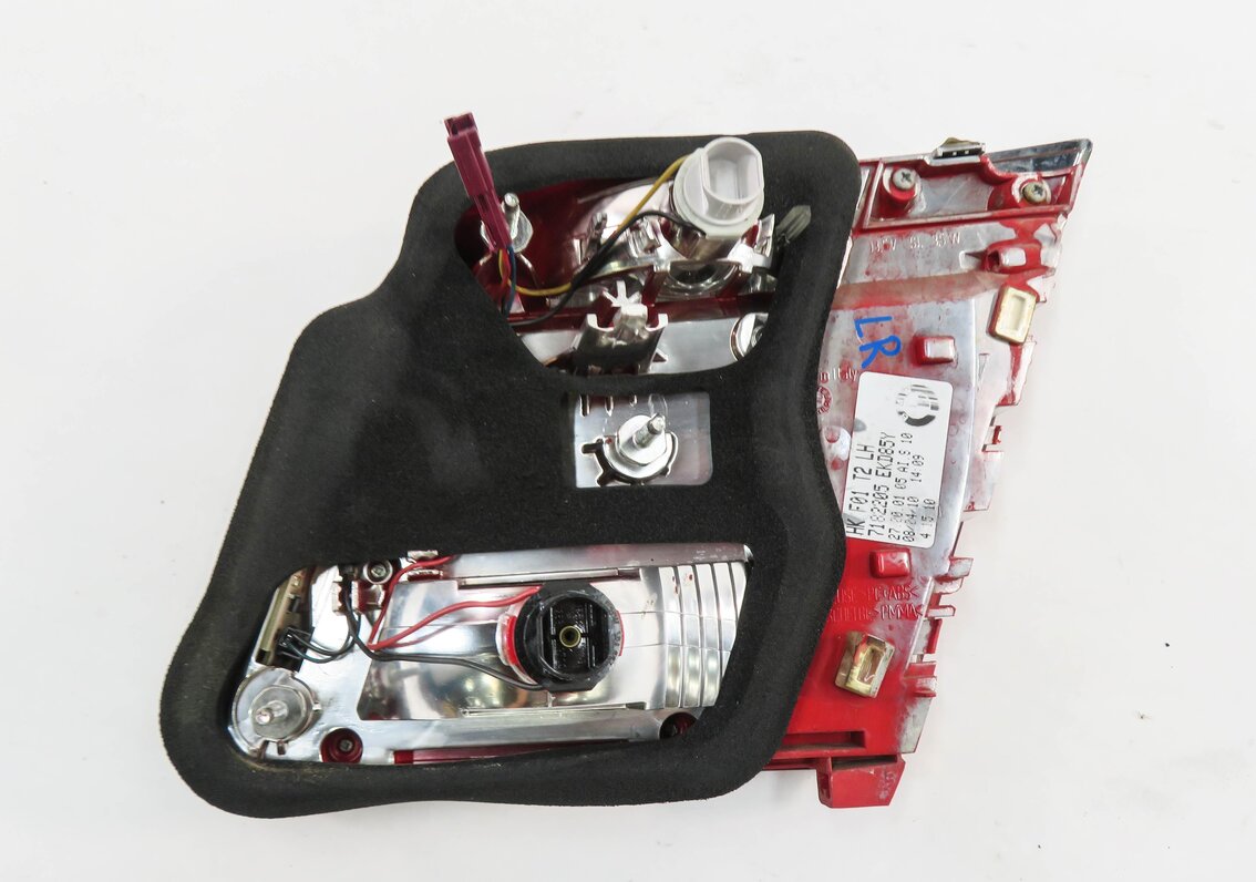 Thumbnail 6: 2009-2012 BMW 740i 750i 760i B7 (F01) LEFT DRIVER TRUNK TAILLIGHT LIGHT LAMP