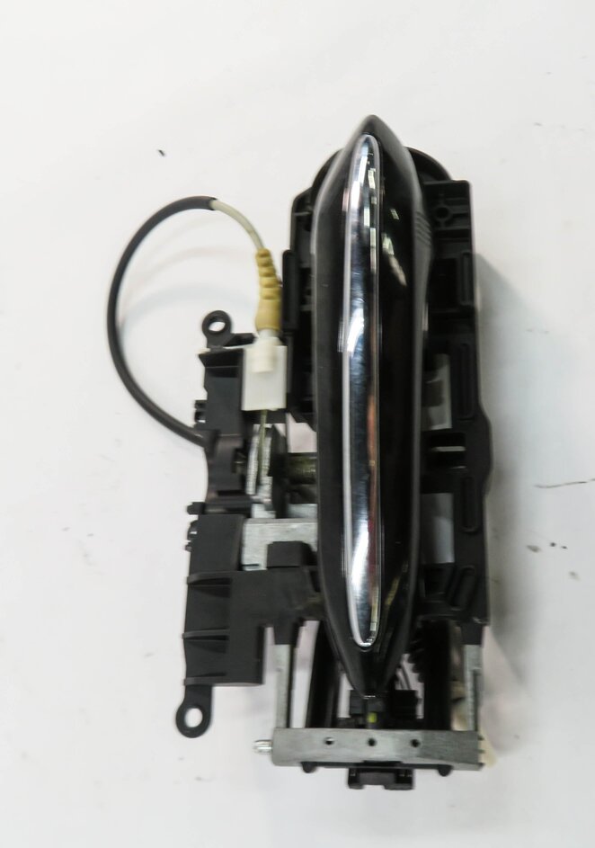 Thumbnail 4: 09-18 BMW 528i 535i 550i 740i 750i 760i RIGHT REAR COMFORT DOOR HANDLE (BLACK)