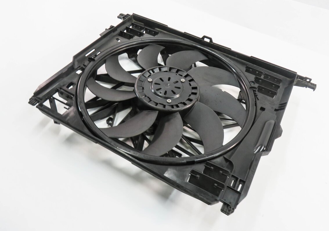 2010-2018 BMW 550i 550iGT 650i 750i B7 (F01 F06 F10) 850w RADIATOR COOLING FAN