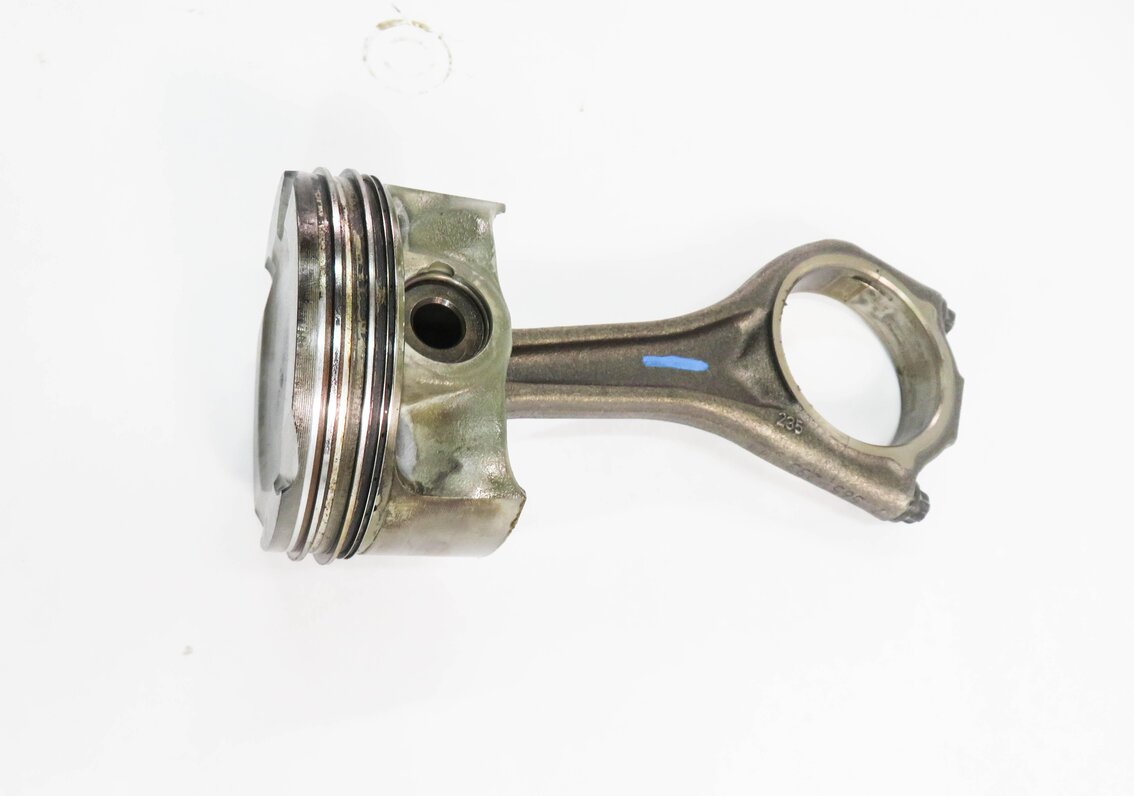 Thumbnail 5: 2009-2014 BMW 550i 750i X5 X6 (F01 F10 E70 E71) 4.4L N63 V8 - PISTON w/ ROD