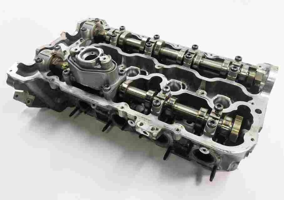 08-14 BMW 550i 750i X5 X6 (F01 E70 F10 E71) 4.4L TWIN TURBO RIGHT CYLINDER HEAD