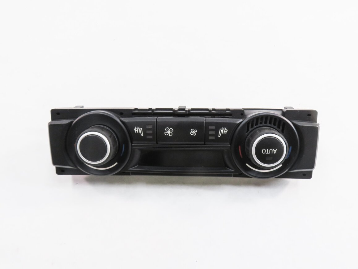 Thumbnail 6: 2010 BMW X5 REAR HEATER A/C SEAT CLIMATE CONTROL PANEL
