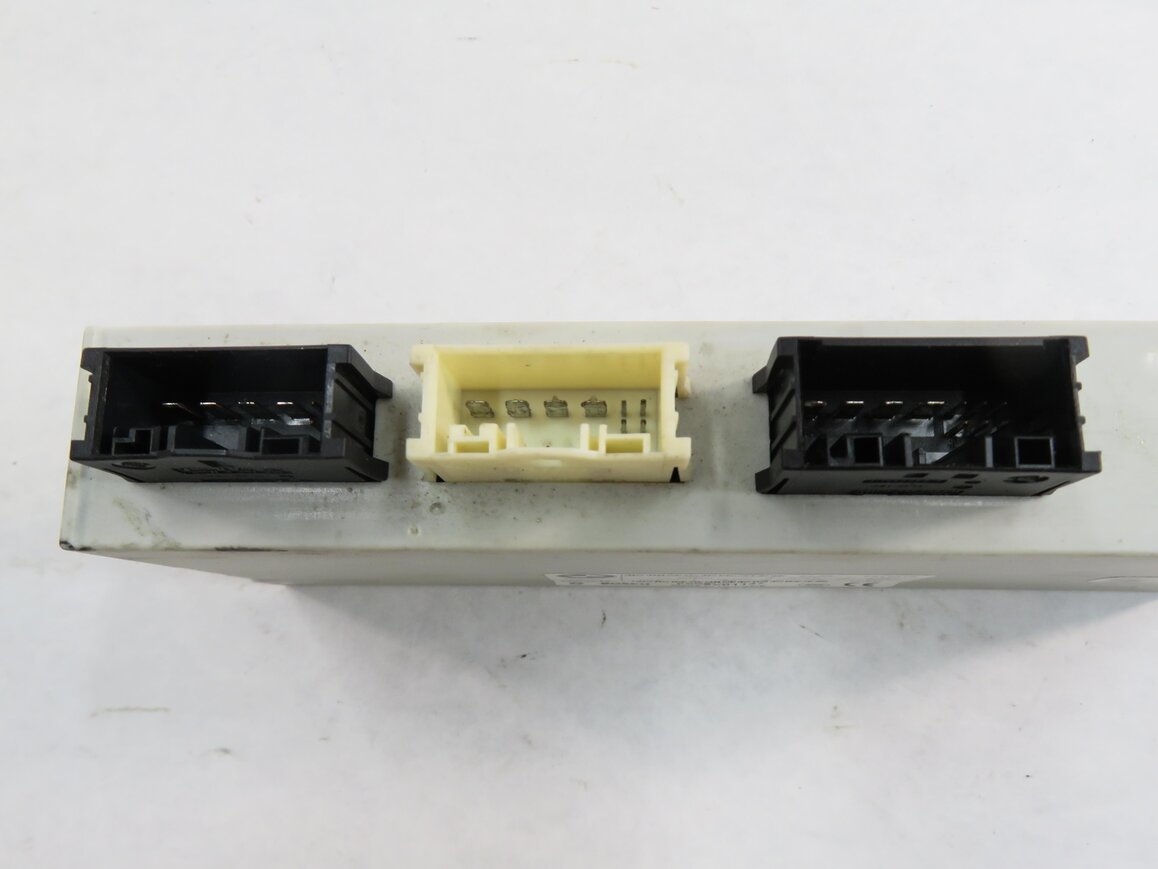 Thumbnail 6: 2008-2014 BMW X6 X6M (E71 E72) REAR LIFTGATE CONTROL MODULE TRUNK LIFT MODULE