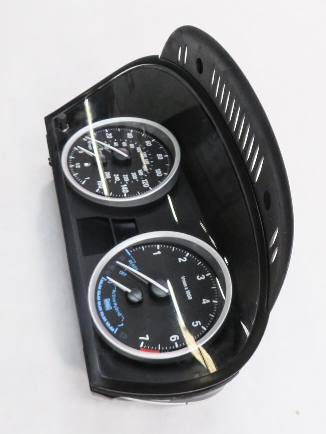 Thumbnail 5: 2010-2011 BMW X6 (E72) ACTIVEHYBRID - SPEEDOMETER INSTRUMENT GAUGE CLUSTER (61k)