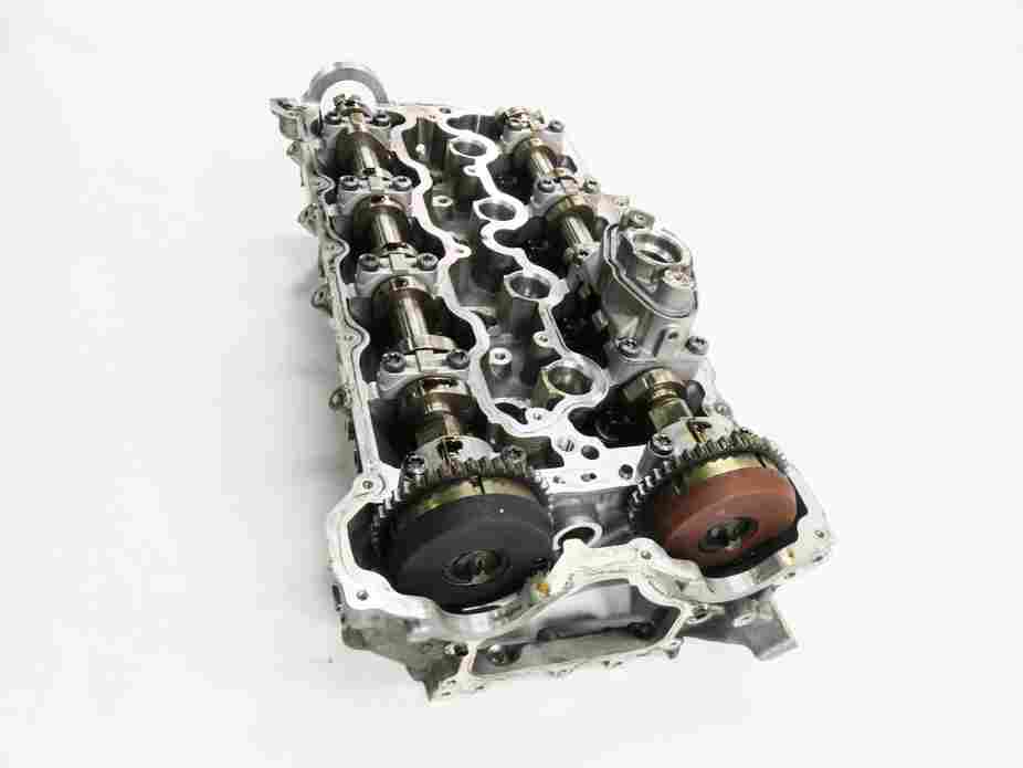 Thumbnail 3: 2010-2011 BMW X6 (E72) ACTIVEHYBRID - 4.4L N63 ENGINE - RIGHT CYLINDER HEAD