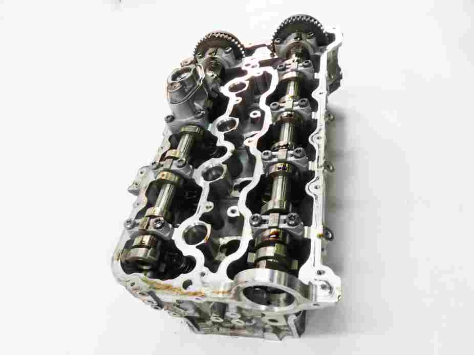 Thumbnail 4: 2010-2011 BMW X6 (E72) ACTIVEHYBRID - 4.4L N63 ENGINE - RIGHT CYLINDER HEAD
