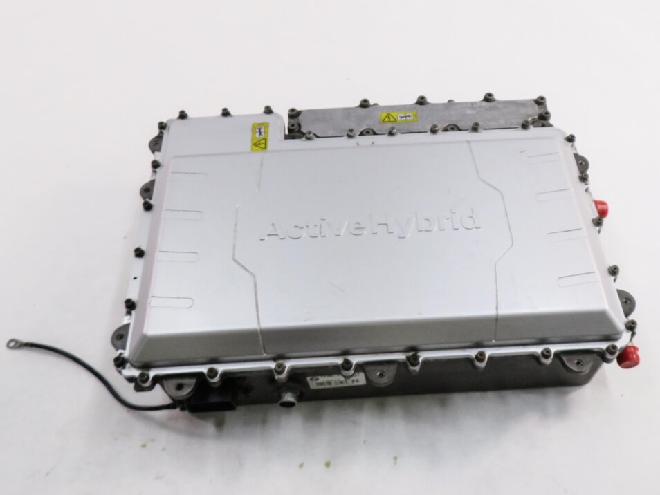 Thumbnail 2: 2010-2011 BMW X6 (E72) ACTIVEHYBRID - HYBRID POWER ELECTRONICS BOX
