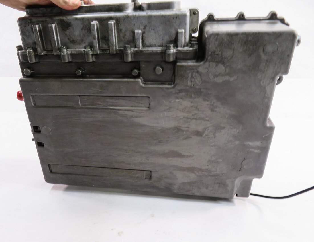 Thumbnail 7: 2010-2011 BMW X6 (E72) ACTIVEHYBRID - HYBRID POWER ELECTRONICS BOX