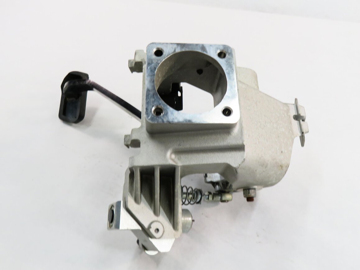 Thumbnail 8: 2010 BMW X6 (E72) HYBRID - BRAKE PEDAL ASSEMBLY