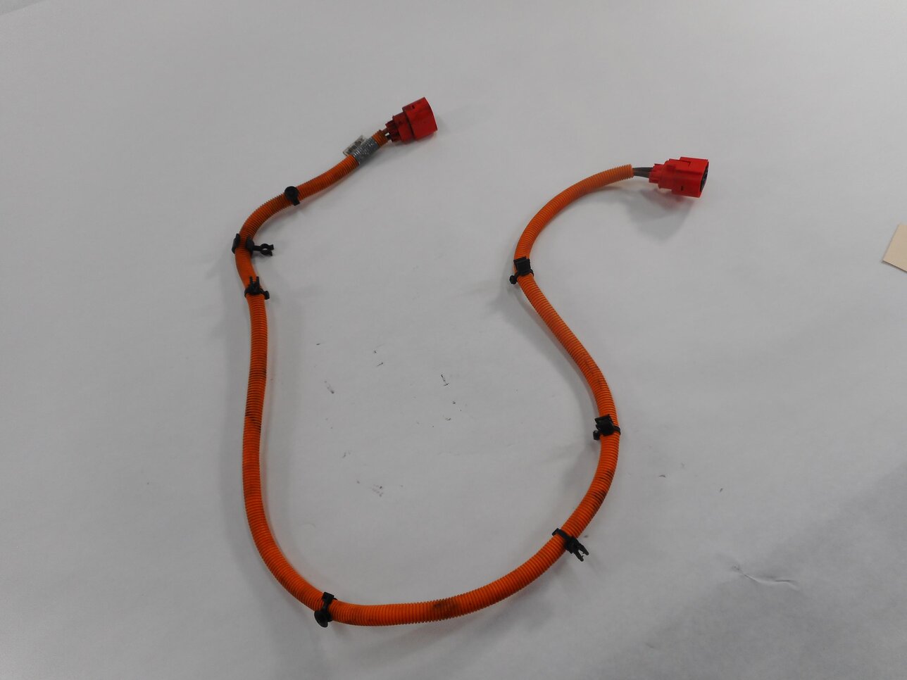 Thumbnail 2: 2010 BMW X6 (E72) HYBRID - 4.4L N63 TWIN TURBO ENGINE A/C COMPRESSOR CABLE WIRE
