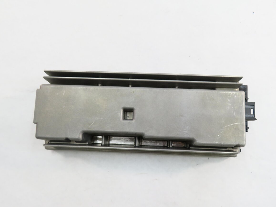 Thumbnail 2: 2010 BMW X6 (E71) RADIO STEREO TOP HiFi AUDIO AMP AMPLIFIER