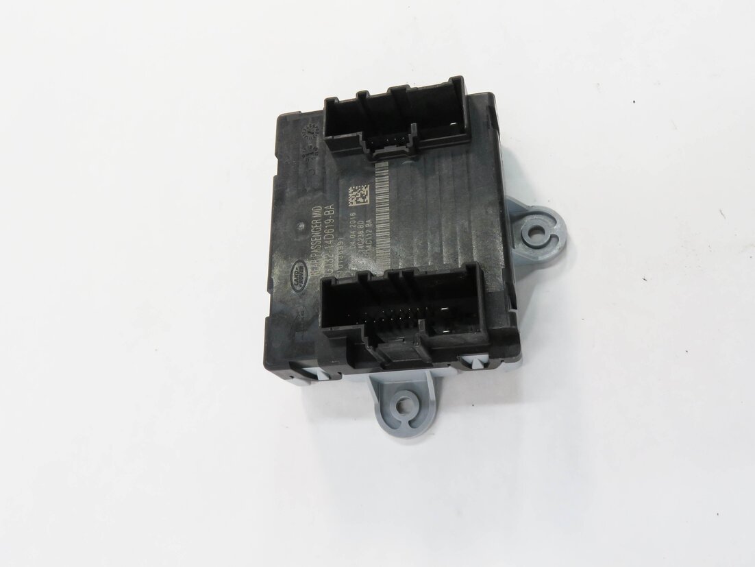 Thumbnail 3: 2016 RANGE ROVER EVOQUE (L538) RIGHT REAR DOOR CONTROL MODULE