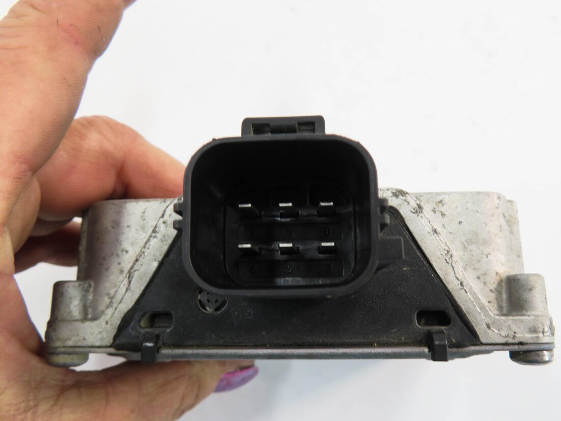 Thumbnail 6: 2016 RANGE ROVER EVOQUE (L538) FUEL PUMP CONTROL MODULE