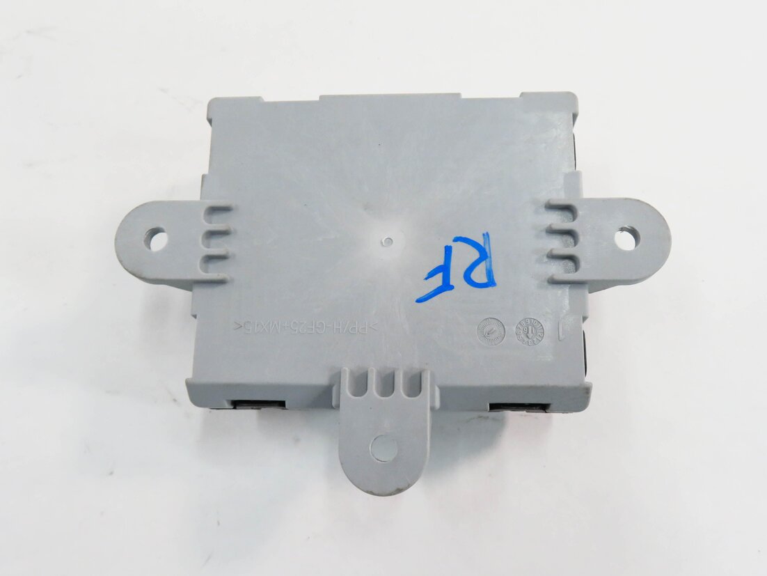 Thumbnail 5: 2016 RANGE ROVER EVOQUE (L538) RIGHT FRONT PASSENGER DOOR CONTROL MODULE