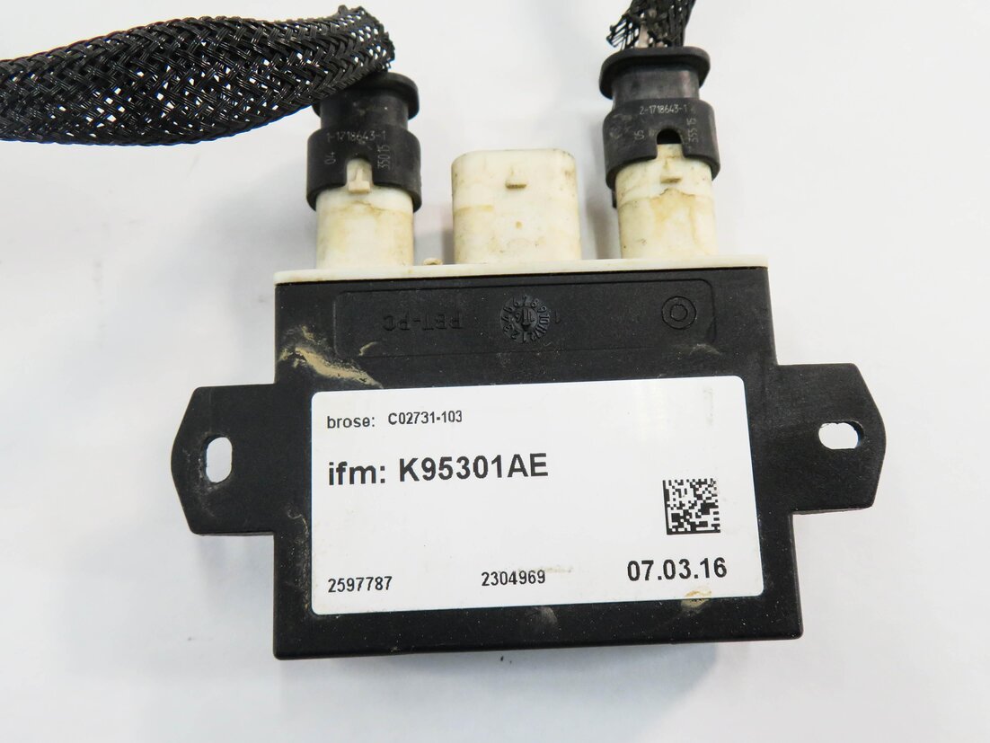 Thumbnail 7: 2016 RANGE ROVER EVOQUE (L538) SMART OPENER MODULE