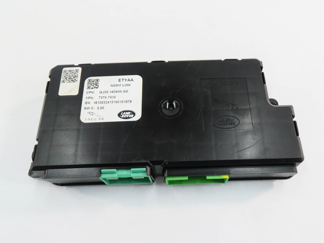 Thumbnail 2: 2016 RANGE ROVER EVOQUE (L538) RIGHT FRONT PASSENGER SEAT CONTROL MODULE