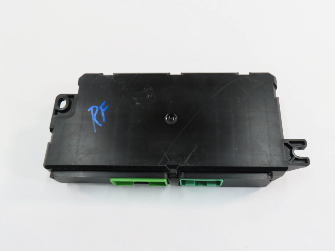 Thumbnail 5: 2016 RANGE ROVER EVOQUE (L538) RIGHT FRONT PASSENGER SEAT CONTROL MODULE