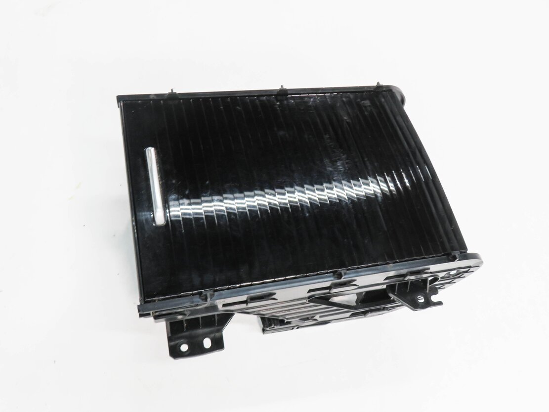 Thumbnail 4: 2016 RANGE ROVER EVOQUE (L538) FRONT CENTER CONSOLE CUP HOLDER