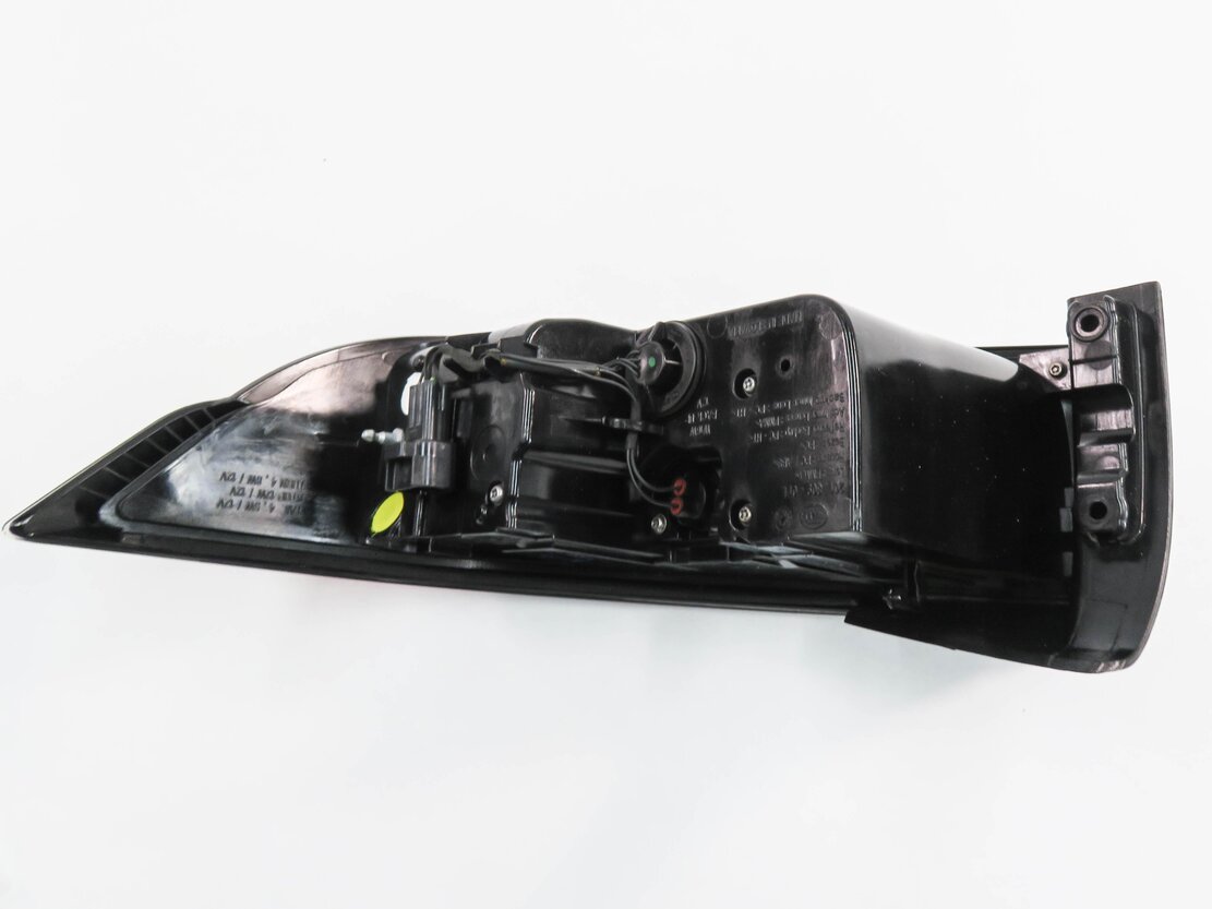 Thumbnail 6: 2016-2018 RANGE ROVER EVOQUE (L538) LEFT DRIVER TAILLIGHT BRAKE LIGHT LAMP