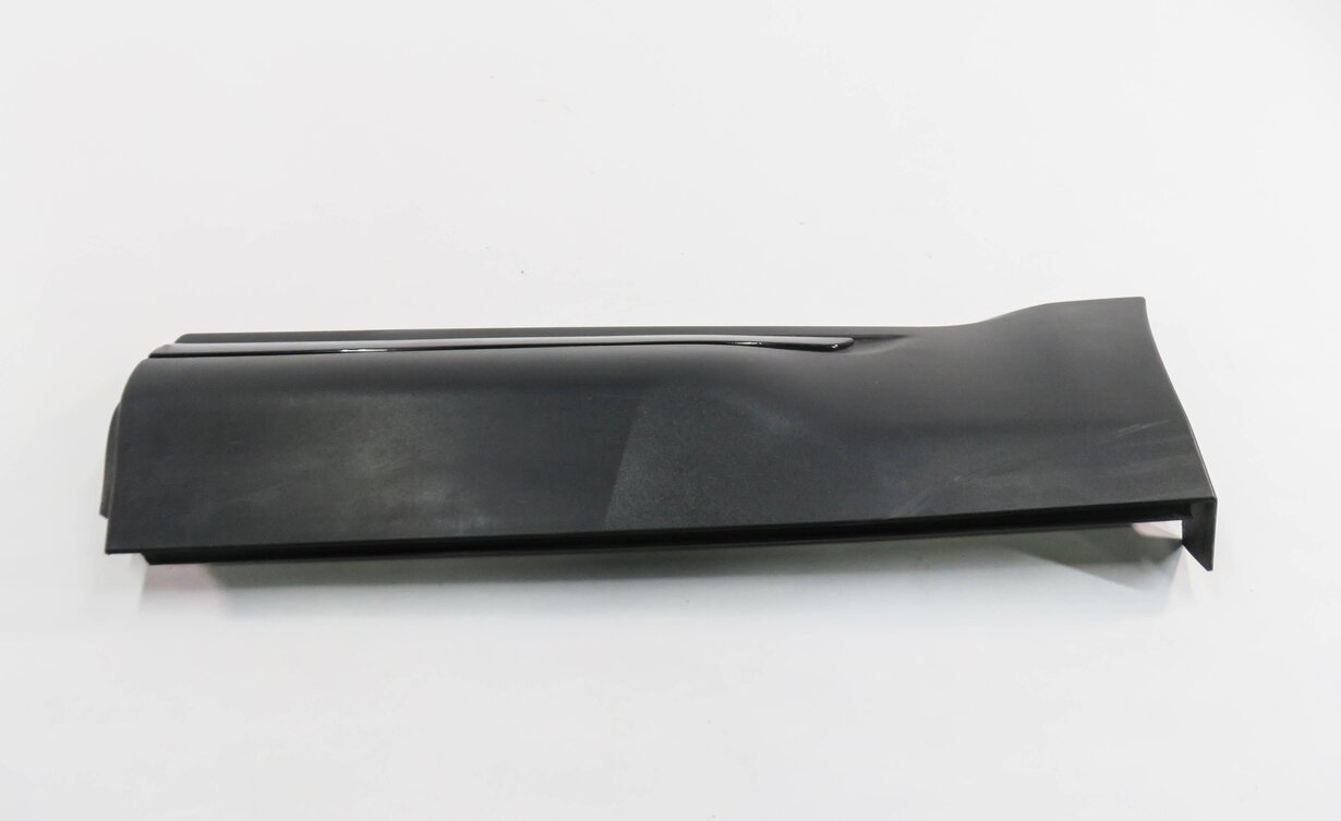 Thumbnail 5: 2016 RANGE ROVER EVOQUE (L538) LEFT REAR DOOR LOWER TRIM MOULDING PANEL (BLACK)