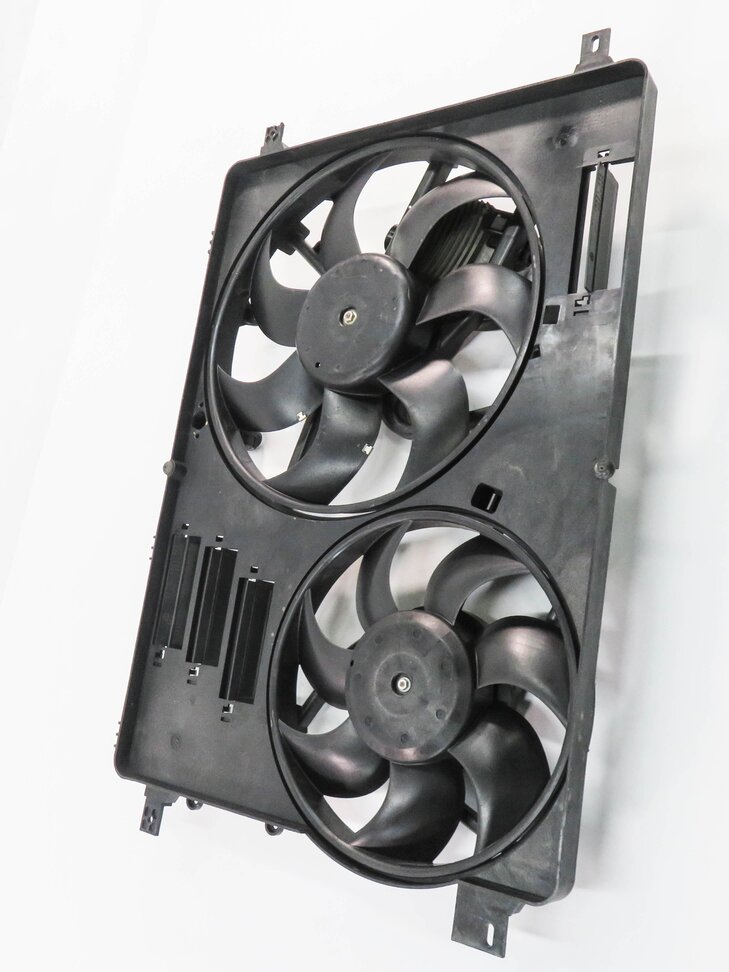 Thumbnail 3: 12-17 LR2 DISCOVERY SPORT RANGE ROVER EVOQUE (L538 L550) RADIATOR COOLING FAN
