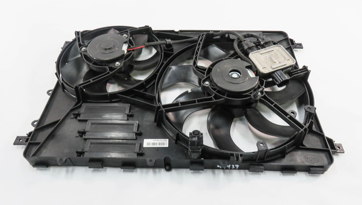 Thumbnail 7: 12-17 LR2 DISCOVERY SPORT RANGE ROVER EVOQUE (L538 L550) RADIATOR COOLING FAN