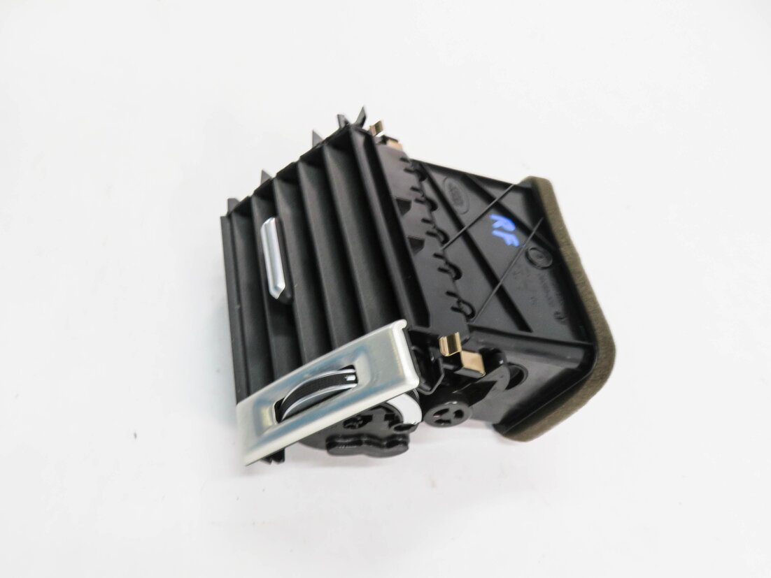 Thumbnail 4: 2016 RANGE ROVER EVOQUE (L538) RIGHT FRONT PASSENGER DASH HEATER A/C AIR VENT