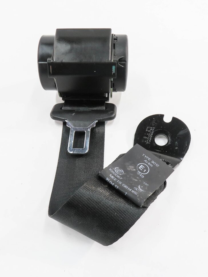 Thumbnail 2: 2016 RANGE ROVER EVOQUE (L538) RIGHT REAR SEAT SEATBELT RETRACTOR (BLACK)