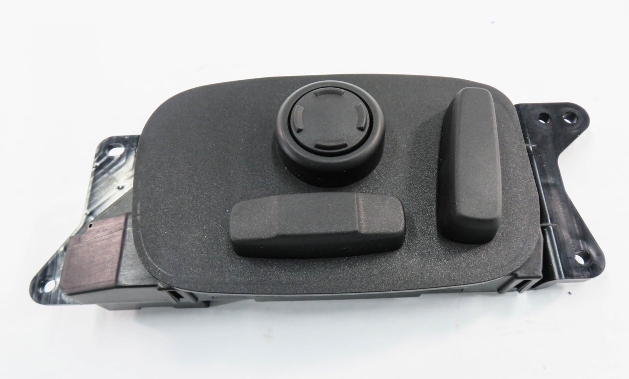 Thumbnail 2: 2016 RANGE ROVER EVOQUE (L538) LEFT FRONT DRIVER SEAT ADJUSTMENT SWITCH