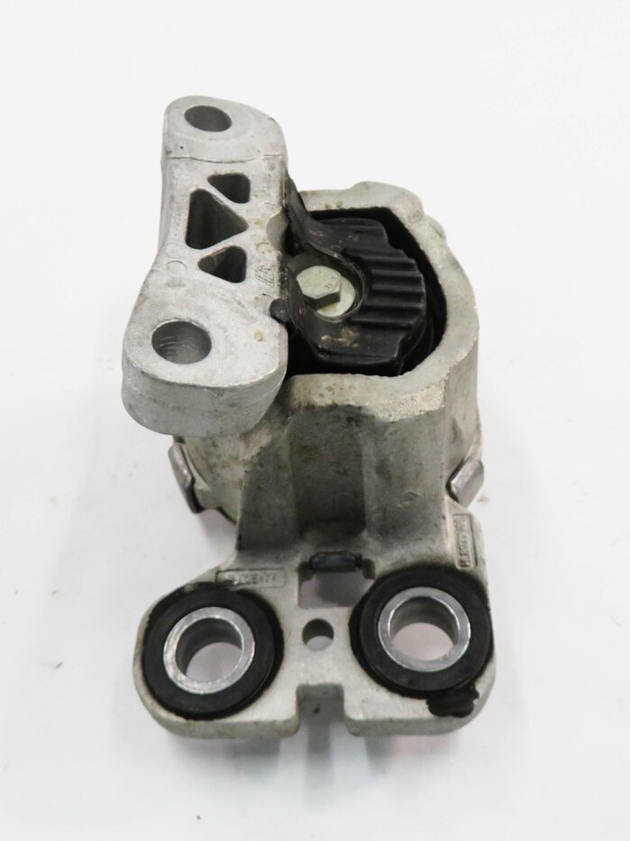 Thumbnail 2: 2016 RANGE ROVER EVOQUE (L538) 2.0L TURBO ENGINE - TRANSMISSION MOUNT BRACKET