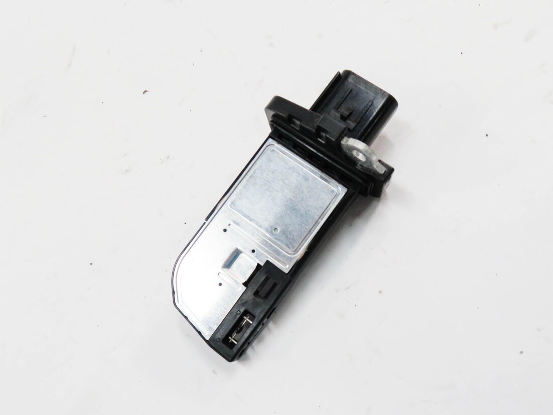 12-17 LAND ROVER LR2 EVOQUE DISCOVERY (L538 L550) 2.0L MASS AIR FLOW SENSOR MAF
