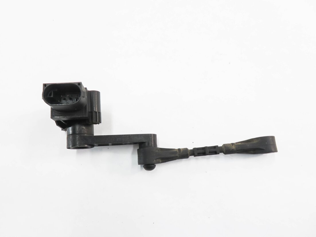 Thumbnail 5: 2016 RANGE ROVER EVOQUE (L538) RIGHT REAR SUSPENSION HEIGHT LEVEL SENOSR