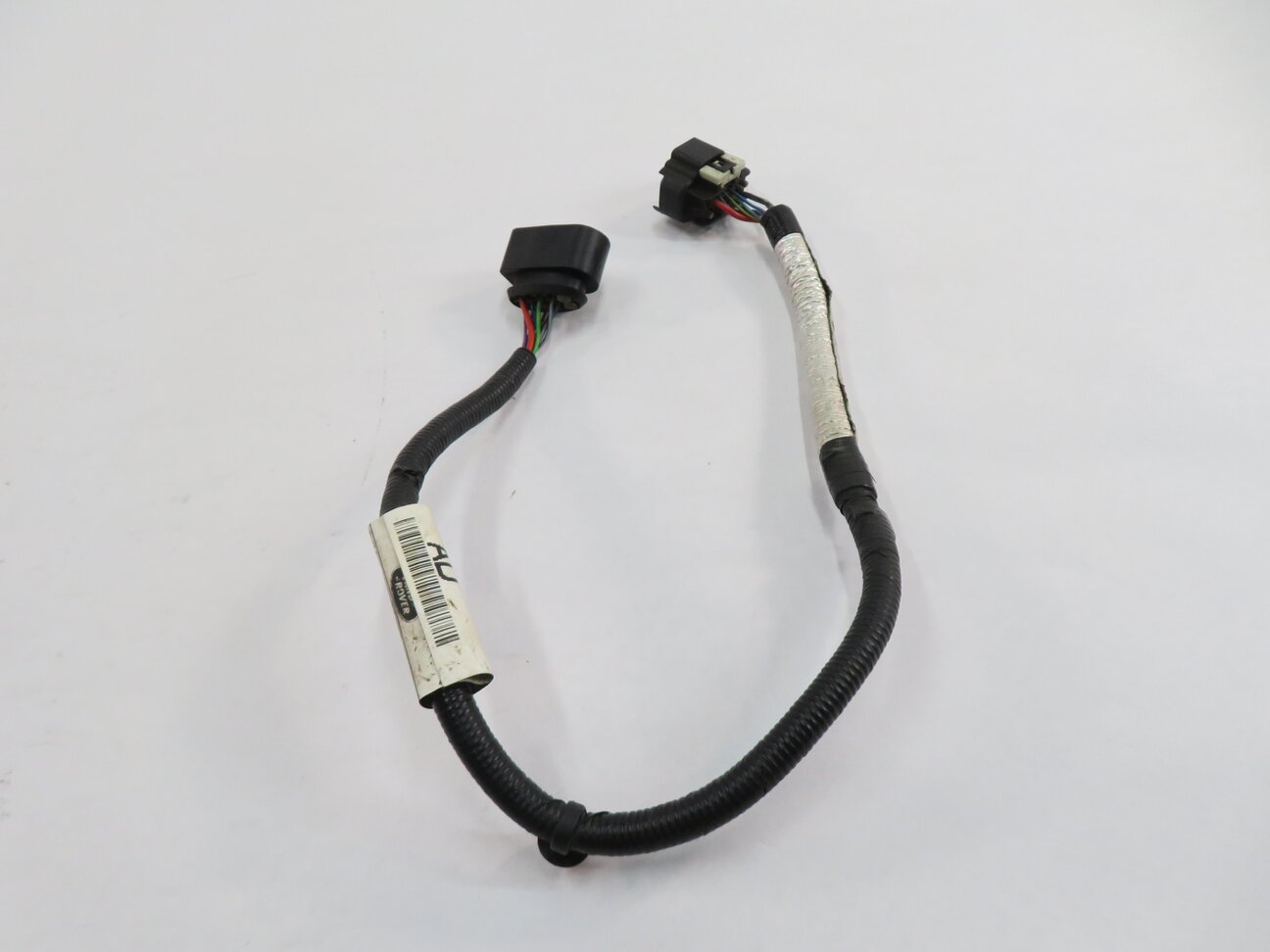 Thumbnail 4: 2016 RANGE ROVER EVOQUE (L538) REAR DIFFERENTIAL WIRE WIRING HARNESS
