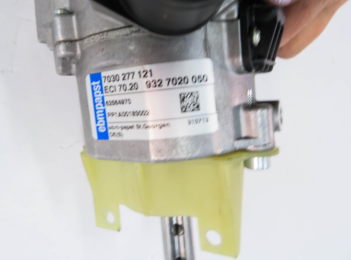 Thumbnail 7: 2014 AUDI S8 (D4 4H) DYNAMIC STEERING COLUMN MOTOR