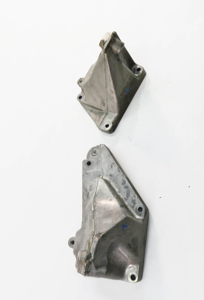 Thumbnail 3: 2008 MERCEDES BENZ CLS550 (W219) 5.5L M273 V8 ENGINE MOTOR MOUNT BRACKET SET-2