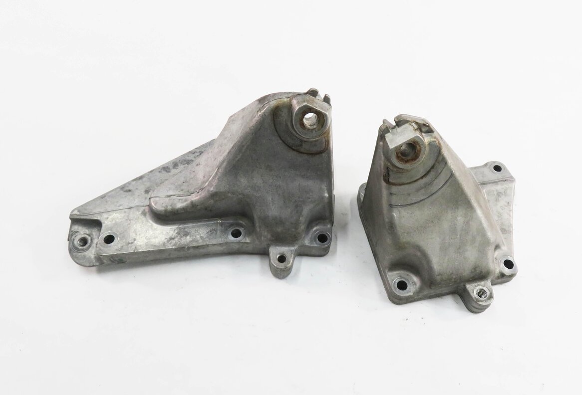 Thumbnail 5: 2008 MERCEDES BENZ CLS550 (W219) 5.5L M273 V8 ENGINE MOTOR MOUNT BRACKET SET-2