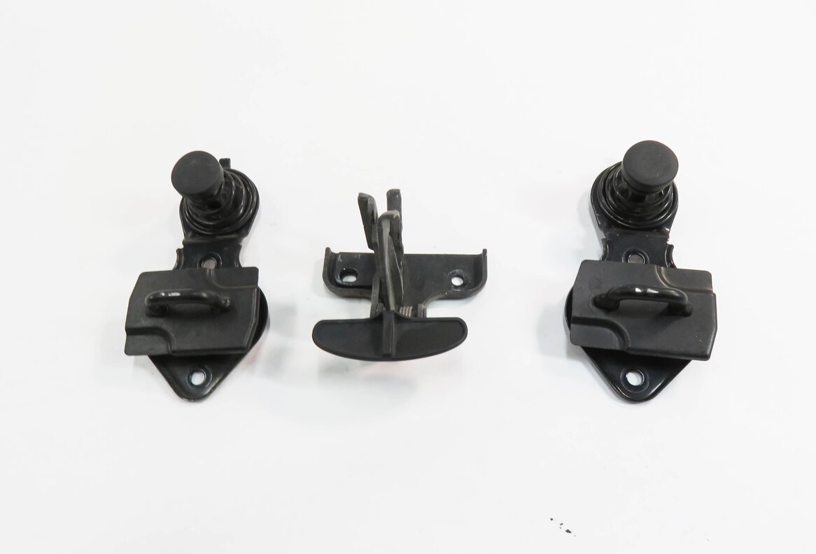 Thumbnail 5: 2008 MERCEDES BENZ CLS550 (W219) FRONT HOOD SAFETY LATCH SPRING SET-3