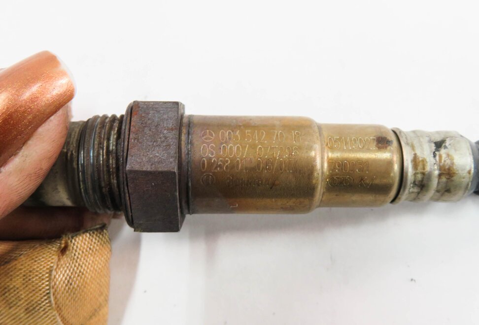 Thumbnail 8: 2008 MERCEDES CLS550 (W219) 5.5L PRE POST CAT O2 OXYGEN LAMBDA PROBE SENSOR SET