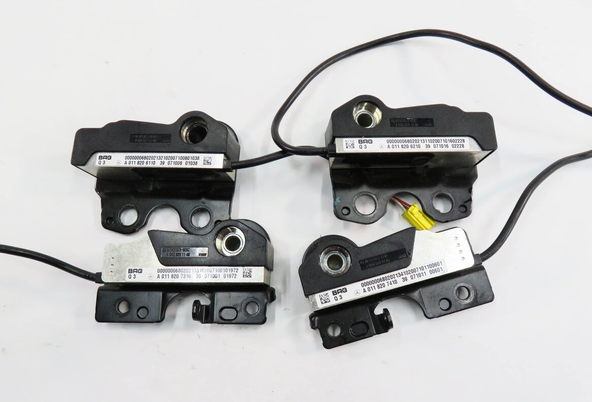 Thumbnail 5: 2008 MERCEDES BENZ CLS550 (W219) RIGHT FRONT PASSENGER SEAT WEIGHT SENSOR SET-4