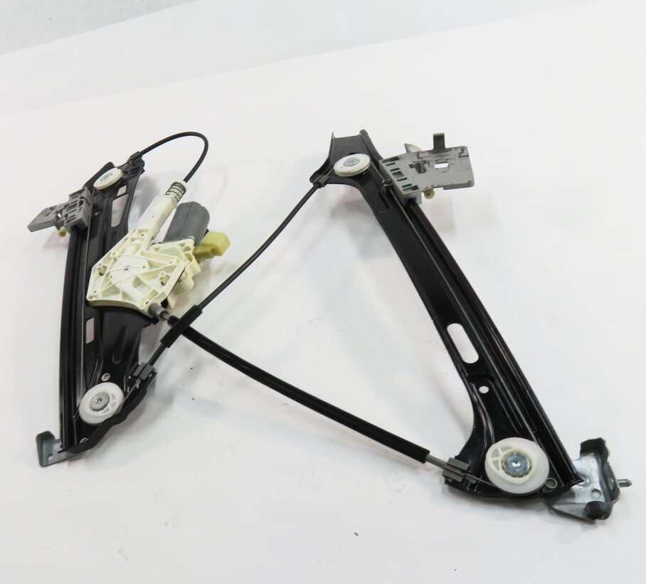 Thumbnail 2: 06-11 MERCEDES BENZ CLS500 CLS550 (W219) RIGHT FRONT WINDOW REGULATOR w/ MOTOR