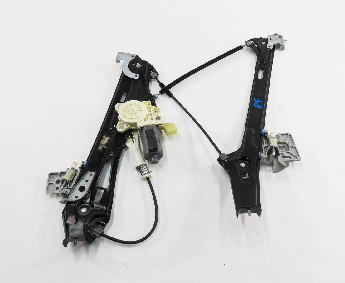 Thumbnail 6: 06-11 MERCEDES BENZ CLS500 CLS550 (W219) RIGHT FRONT WINDOW REGULATOR w/ MOTOR