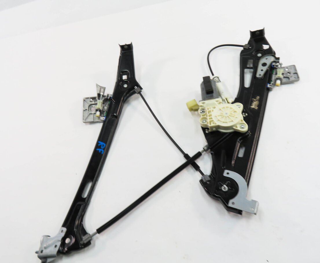 Thumbnail 7: 06-11 MERCEDES BENZ CLS500 CLS550 (W219) RIGHT FRONT WINDOW REGULATOR w/ MOTOR