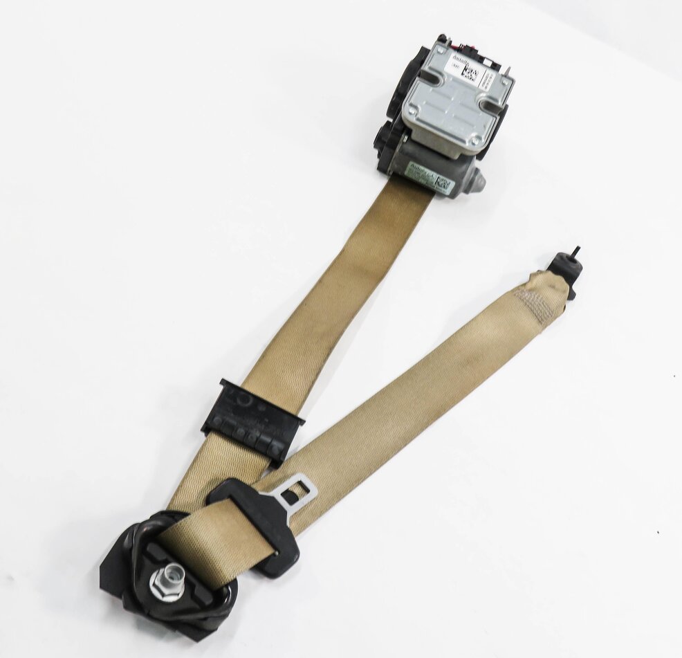 07-09 MERCEDES E350 E550 CLS63 CLS550 - RIGHT FRONT SEATBELT RETRACTOR (BROWN)
