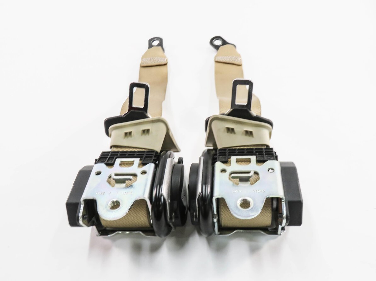 Thumbnail 6: 2008 MERCEDES CLS550 (W219) REAR LEFT & RIGHT SEATBELT RETRACTOR SET (BROWN)