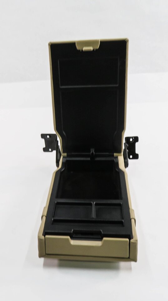 Thumbnail 7: 2008 MERCEDES BENZ CLS550 (W219) REAR SEAT CENTER CONSOLE ARMREST (BROWN 204A)