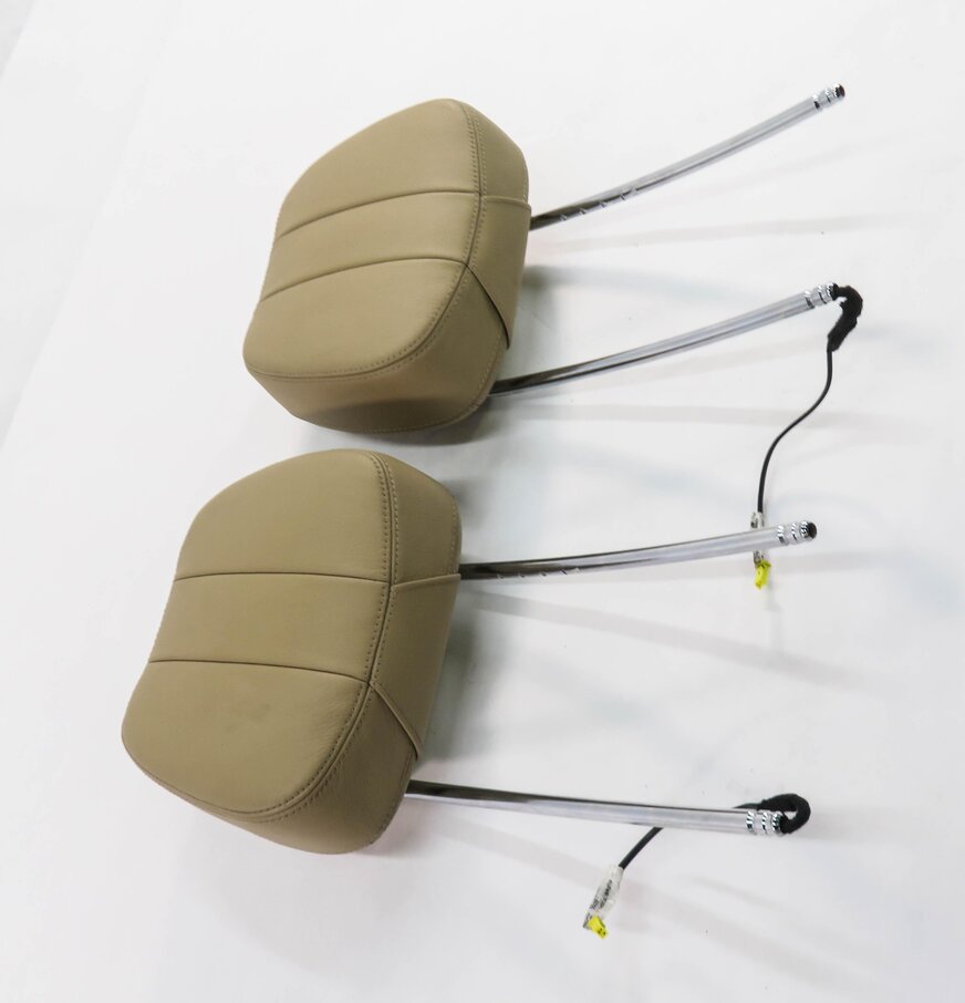 Thumbnail 3: 2008 MERCEDES BENZ CLS550 (W219) FRONT LEFT & RIGHT SEAT HEADREST SET (BROWN)