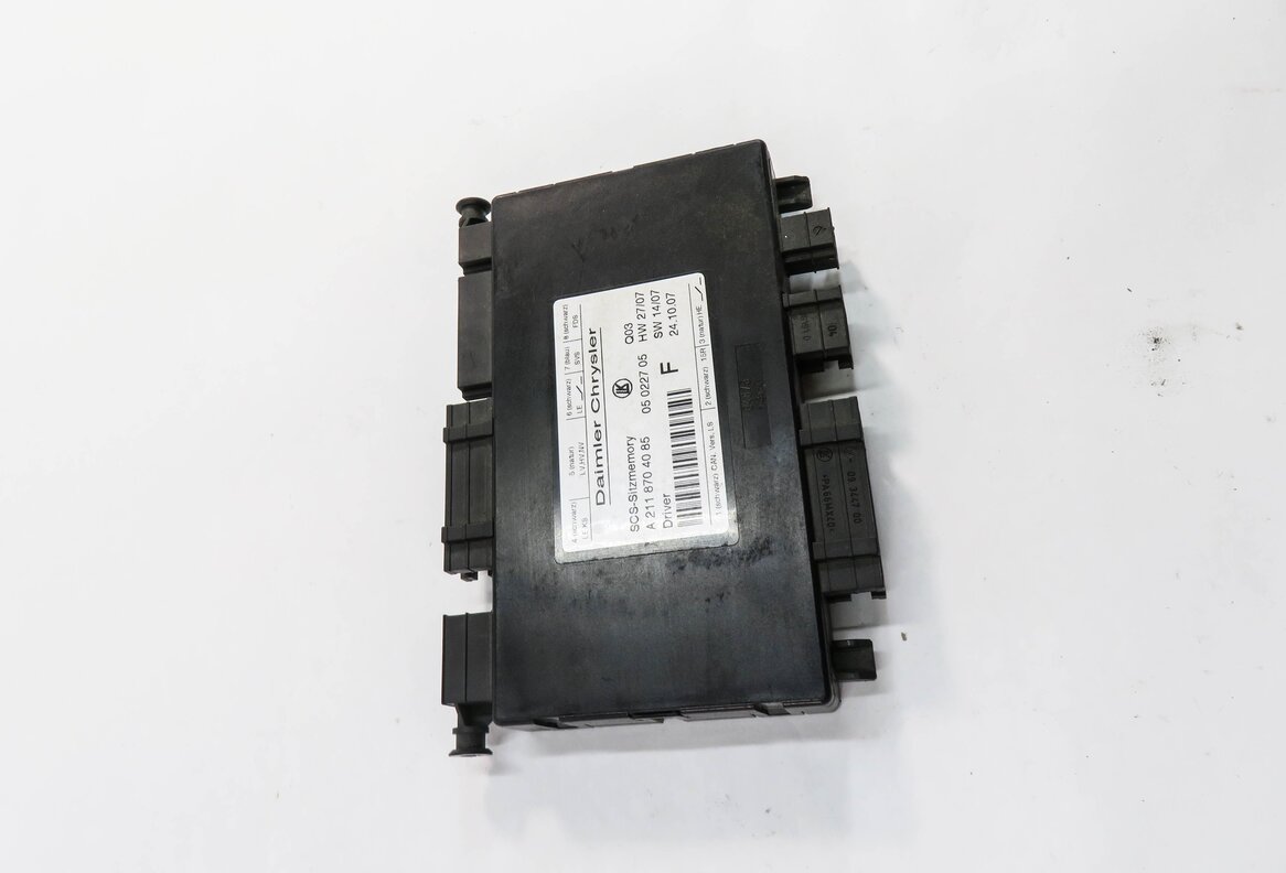 Thumbnail 3: 2008 MERCEDES BENZ CLS550 (W219) LEFT FRONT DRIVER SEAT CONTROL MODULE