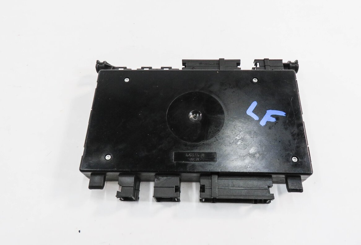 Thumbnail 6: 2008 MERCEDES BENZ CLS550 (W219) LEFT FRONT DRIVER SEAT CONTROL MODULE
