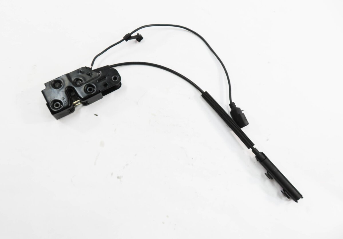 Thumbnail 2: 2014 AUDI Q5 (B8 8R) FRONT LOWER HOOD LOCK LATCH ACTUATOR